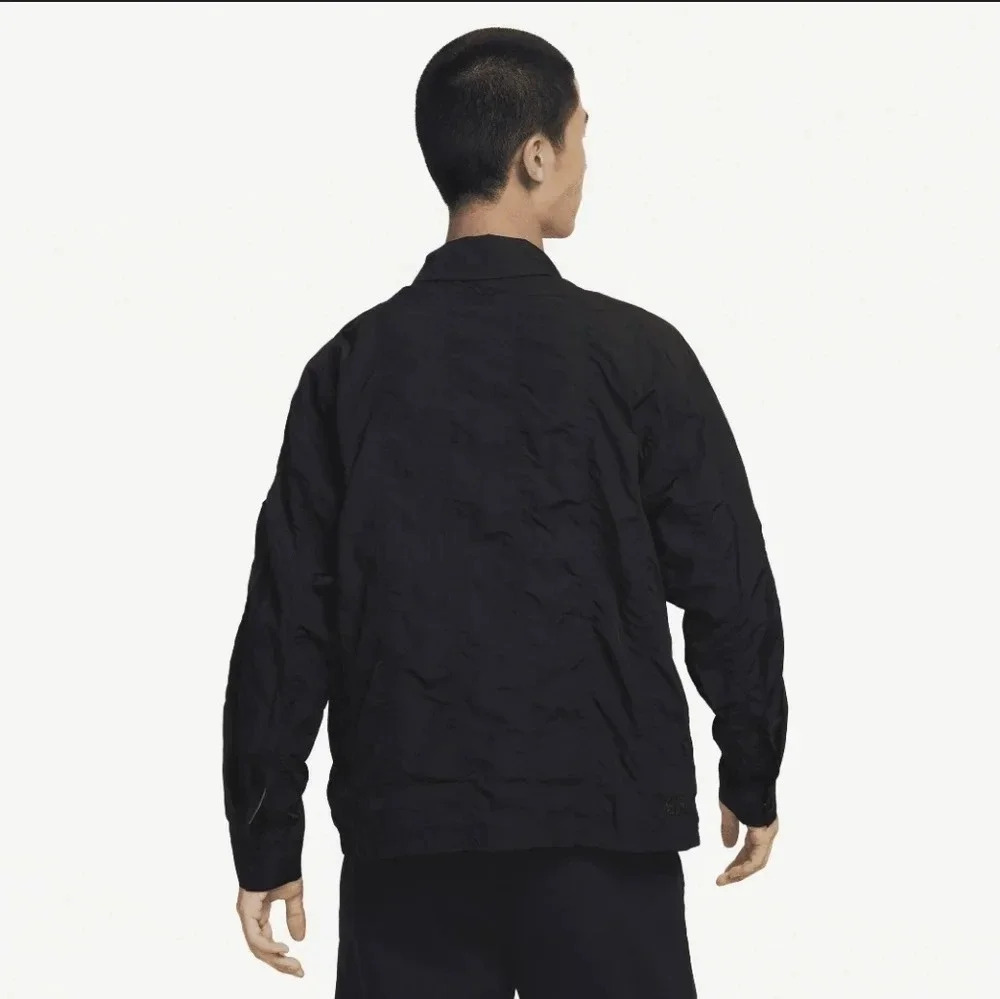 Nike Sportswear Tech Pack Men's Woven Long-Sleeve Button Up - Picture 4 of 11